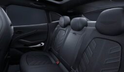 
										Aston Martin DBX S full									