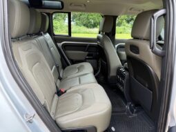 
										Land Rover Model: Defender 110 S P400 MHEV full									